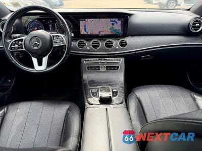 Zdjęcie 9 z 12 samochodu: 2019 MERCEDES-BENZ E 300 4MATIC VIN:WDDZF4KB8KA573789 - miniatura