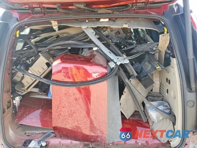 Zdjęcie 13 z 14 samochodu: 2018 CADILLAC ESCALADE LUXURY VIN:1GYS4BKJ6JR352392 - miniatura