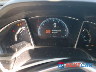Zdjęcie 9 z 12 samochodu: 2018 HONDA CIVIC EX VIN:2HGFC2F72JH564880 - miniatura