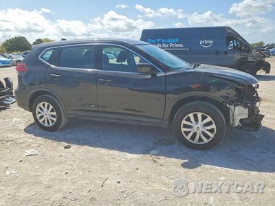 Czwarte zdjęcie samochodu z boku: 2018 NISSAN ROGUE S VIN:KNMAT2MV5JP513850 - miniatura