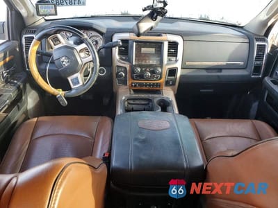 Zdjęcie 8 z 12 samochodu: 2016 RAM 2500 LONGHORN VIN:3C6UR5GL4GG222476 - miniatura