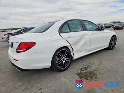 Trzecie zdjęcie samochodu z tyłu: 2019 MERCEDES-BENZ E 300 VIN:WDDZF4JBXKA598100 - miniatura