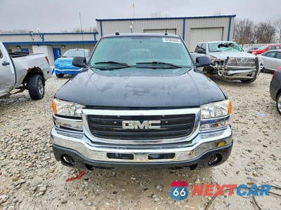 Piąte zdjęcie samochodu w środku: 2005 GMC NEW SIERRA K1500 VIN:2GTEK13T251363231 - miniatura
