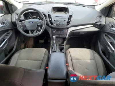 Zdjęcie 8 z 11 samochodu: 2017 FORD ESCAPE SE VIN:1FMCU9G96HUC76175 - miniatura