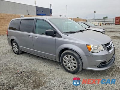 Czwarte zdjęcie samochodu z boku: 2018 DODGE GRAND CARAVAN SE VIN:2C4RDGBG6JR161278 - miniatura