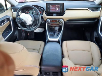 Zdjęcie 8 z 13 samochodu: 2022 TOYOTA RAV4 XLE VIN:2T3W1RFV1NW194183 - miniatura
