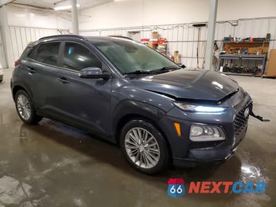 Czwarte zdjęcie samochodu z boku: 2020 HYUNDAI KONA SEL VIN:KM8K22AA1LU400146 - miniatura