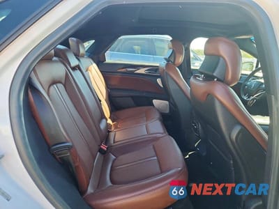 Zdjęcie 10 z 12 samochodu: 2018 LINCOLN MKZ RESERVE VIN:3LN6L5FC9JR620035 - miniatura