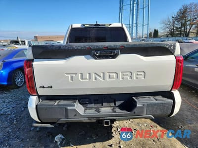 Zdjęcie 6 z 11 samochodu: 2024 TOYOTA TUNDRA SR5 VIN:5TFLA5DB5RX165078 - miniatura