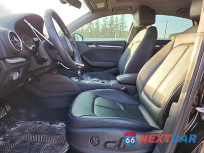 Zdjęcie 7 z 13 samochodu: 2020 AUDI A3 VIN:WAUAUGFF7LA019962 - miniatura