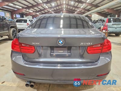 Zdjęcie 6 z 11 samochodu: 2013 BMW 328 XI SULEV VIN:WBA3B5C50DP539093 - miniatura