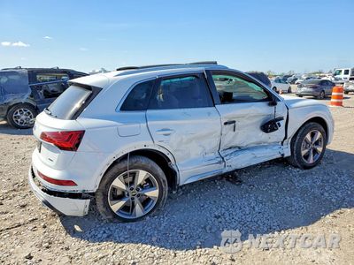 Trzecie zdjęcie samochodu z tyłu: 2024 AUDI Q5 PREMIUM 40 VIN:WA1ABAFY0R2127070 - miniatura