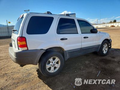 Trzecie zdjęcie samochodu z tyłu: 2006 FORD ESCAPE XLT VIN:1FMYU93156KA22553 - miniatura