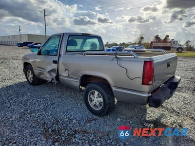 Drugie zdjęcie samochodu z przodu: 1998 GMC SIERRA C1500 VIN:1GTEC14W2WZ535062 - miniatura