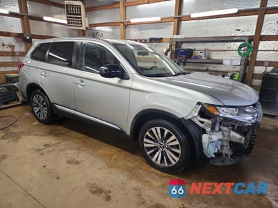 Czwarte zdjęcie samochodu z boku: 2020 MITSUBISHI OUTLANDER ES VIN:JA4AD2A32LZ048896 - miniatura