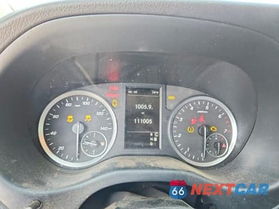 Zdjęcie 9 z 12 samochodu: 2022 MERCEDES BENZ METRIS VIN:W1YV0BEY8N4152717 - miniatura