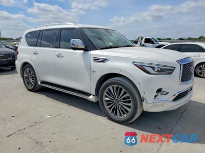 Czwarte zdjęcie samochodu z boku: 2019 INFINITI QX80 LUXE VIN:JN8AZ2NE3K9225378 - miniatura