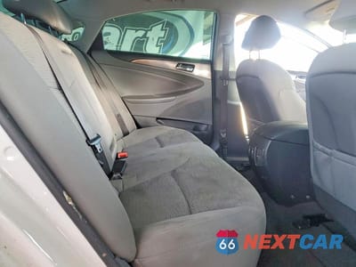 Zdjęcie 10 z 12 samochodu: 2013 HYUNDAI SONATA HYBRID VIN:KMHEC4A40DA069062 - miniatura