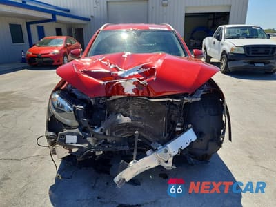 Piąte zdjęcie samochodu w środku: 2019 MERCEDES-BENZ GLC 300 VIN:WDC0G4JB2KF497596 - miniatura