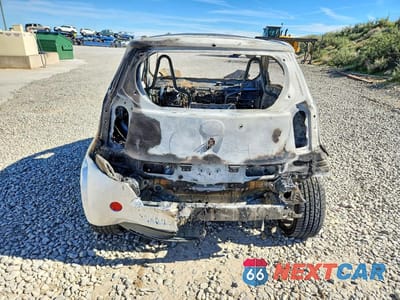 Zdjęcie 6 z 11 samochodu: 2014 SCION IQ BASE VIN:JTNJJXB09EJ029811 - miniatura