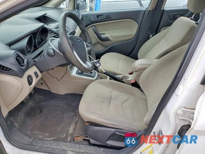 Zdjęcie 7 z 12 samochodu: 2017 FORD FIESTA SE VIN:3FADP4BJ8HM156862 - miniatura