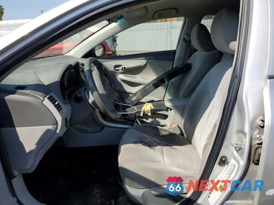 Zdjęcie 7 z 12 samochodu: 2009 TOYOTA COROLLA BASE VIN:1NXBU40E19Z138180 - miniatura