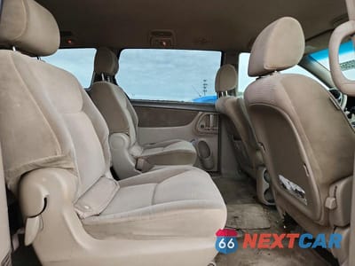 Zdjęcie 11 z 12 samochodu: 2008 TOYOTA SIENNA LE 8-PASSENGER VIN:5TDZK23C38S103392 - miniatura