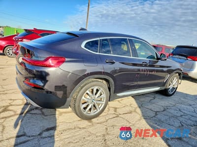 Trzecie zdjęcie samochodu z tyłu: 2019 BMW X4 XDRIVE30I VIN:5UXUJ3C53KLG51827 - miniatura