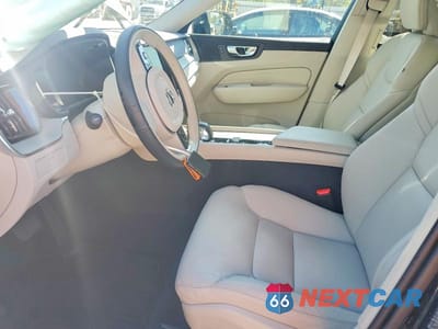 Zdjęcie 7 z 13 samochodu: 2024 VOLVO XC60 PLUS VIN:YV4L12RL9R1919390 - miniatura