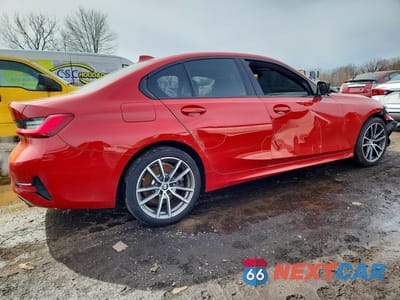 Trzecie zdjęcie samochodu z tyłu: 2019 BMW 330XI VIN:WBA5R7C53KAJ79639 - miniatura