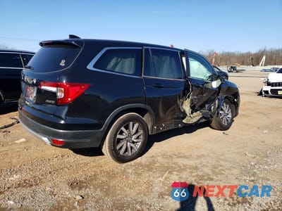 Trzecie zdjęcie samochodu z tyłu: 2021 HONDA PILOT EX VIN:5FNYF6H59MB032179 - miniatura