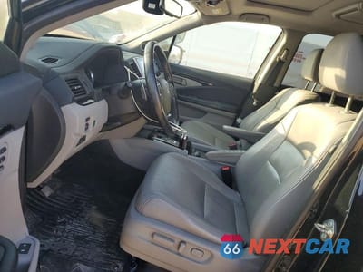 Zdjęcie 7 z 13 samochodu: 2017 HONDA PILOT TOURING VIN:5FNYF6H96HB018507 - miniatura