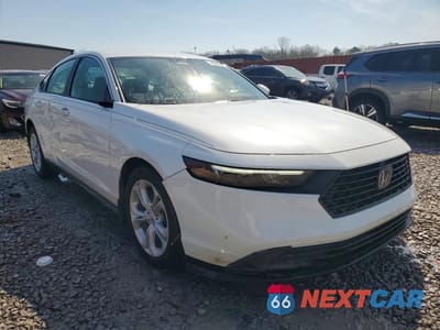 Czwarte zdjęcie samochodu z boku: 2023 HONDA ACCORD LX VIN:1HGCY1F22PA048383 - miniatura