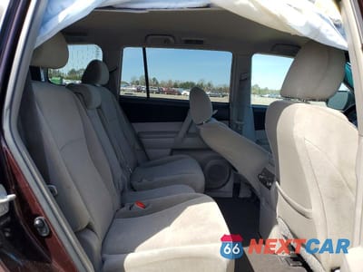 Zdjęcie 11 z 12 samochodu: 2012 TOYOTA HIGHLANDER BASE VIN:5TDBK3EH0CS125892 - miniatura