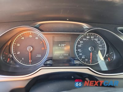 Zdjęcie 9 z 12 samochodu: 2013 AUDI A4 ALLROAD PREMIUM VIN:WA19FAFL9DA190405 - miniatura