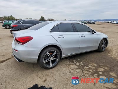 Trzecie zdjęcie samochodu z tyłu: 2020 MERCEDES-BENZ A 220 4MATIC VIN:W1K3G4FB6LJ199195 - miniatura