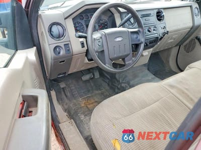 Zdjęcie 8 z 13 samochodu: 2008 FORD F250 SUPER DUTY VIN:1FTNF21578EA39354 - miniatura