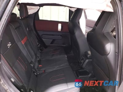 Zdjęcie 11 z 13 samochodu: 2025 MINI COUNTRYMAN JCW ALL4 VIN:WMZ33GA07S7P79242 - miniatura