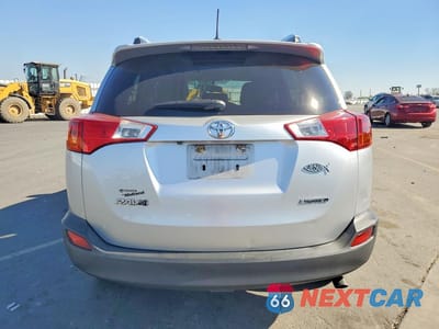Zdjęcie 6 z 13 samochodu: 2013 TOYOTA RAV4 VIN:2T3YFREV1DW068755 - miniatura
