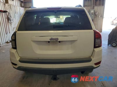 Zdjęcie 6 z 12 samochodu: 2014 JEEP COMPASS SPORT VIN:1C4NJCBAXED742853 - miniatura