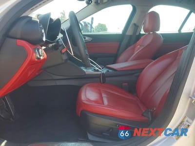 Zdjęcie 7 z 12 samochodu: 2018 ALFA ROMEO GIULIA Q4 VIN:ZARFAEDN0J7563901 - miniatura