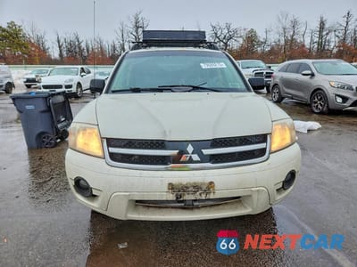 Piąte zdjęcie samochodu w środku: 2007 MITSUBISHI ENDEAVOR LS VIN:4A4MN21S07E075298 - miniatura