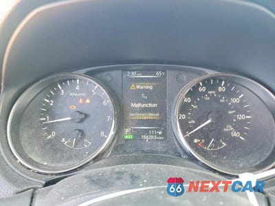Zdjęcie 9 z 12 samochodu: 2017 NISSAN ROGUE SV VIN:KNMAT2MVXHP584682 - miniatura