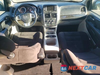 Zdjęcie 8 z 13 samochodu: 2014 DODGE GRAND CARAVAN SXT VIN:2C4RDGCG5ER266060 - miniatura