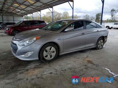 2012 HYUNDAI SONATA HYBRID BASE KMHEC4A41CA041639 - główne zdjęcie licytacji z USA - miniatura