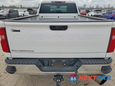 Zdjęcie 10 z 13 samochodu: 2021 CHEVROLET SILVERADO C3500 VIN:1GC4WRE74MF135088 - miniatura