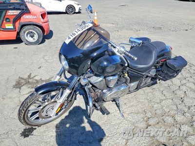 Trzecie zdjęcie samochodu z tyłu: 2009 KAWASAKI VN900 C VIN:JKAVN2C159A025517 - miniatura