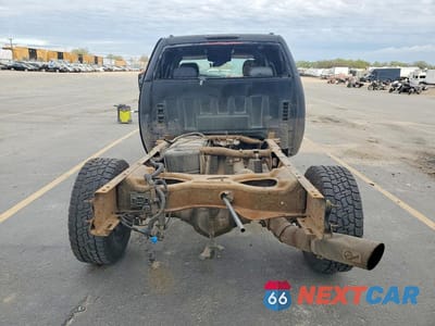 Zdjęcie 6 z 12 samochodu: 2007 CHEVROLET SILVERADO K3500 VIN:1GCHK33677F526454 - miniatura