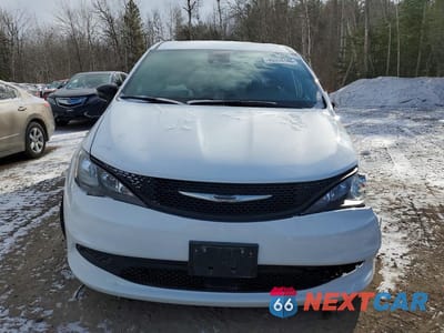 Piąte zdjęcie samochodu w środku: 2025 CHRYSLER GRAND CARAVAN SXT VIN:2C4RC1ZG1SR611099 - miniatura