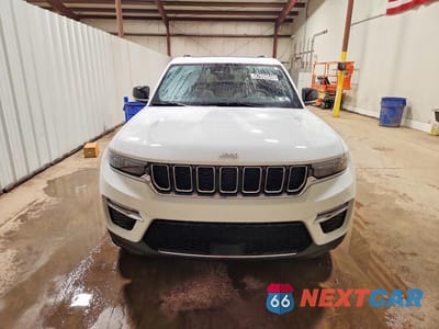 Piąte zdjęcie samochodu w środku: 2025 JEEP GRAND CHEROKEE LIMITED VIN:1C4RJHBG5SC315813 - miniatura